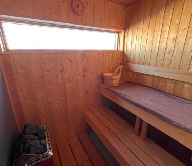 Iwamizawa Apartment | 民泊 山の家 フィンランド式サウナ付き一軒家