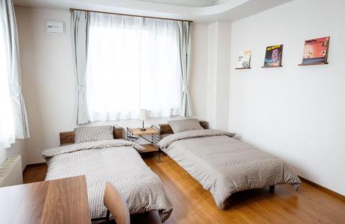 Naie House | 泊まれる音楽室 The Music Room-inn