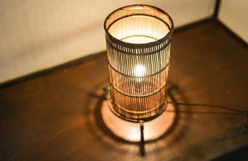 Yahatahigashi Apartment | 灯りの宿