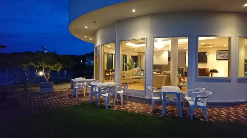 Tanabe House | 白浜シーサイドヴィラ