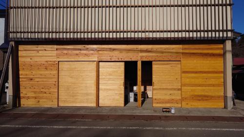 Fujisato-machi Apartment | 白神山地の麓でヤギのいるゲストハウス あわじ商店