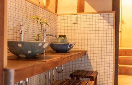 Sasayama House | 篠山城下町ゲストハウス inosica