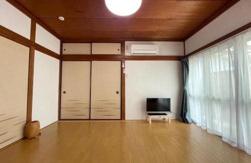 Miyazaki Apartment | 貸切宿 弥栄 -iyasaka-