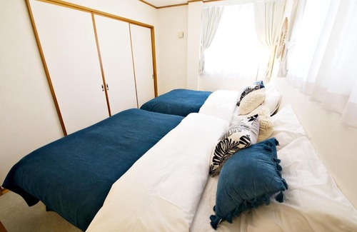 Tsuboya Apartment | 那覇市壺屋戸建て