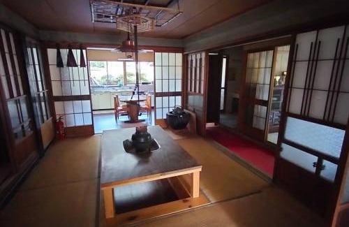 Gero House | 里山アウトドアフィールド・古民家コテージとろせ