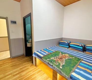 Mudanjiang Bed & Breakfast | 雪谷瑞雪居精品民宿