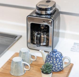 Kujo House | 静和 旅タイム九条201