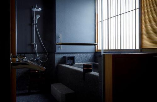 Kanazawa Hotel | 黒梅屋 Kurumiya