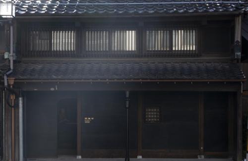 Kanazawa Hotel | 黒梅屋 Kurumiya