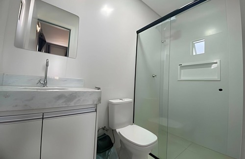 Petrolina House | 03 bedrooms (air conditioning and fan), up to 10 people, garage, behind the Unimed hospital