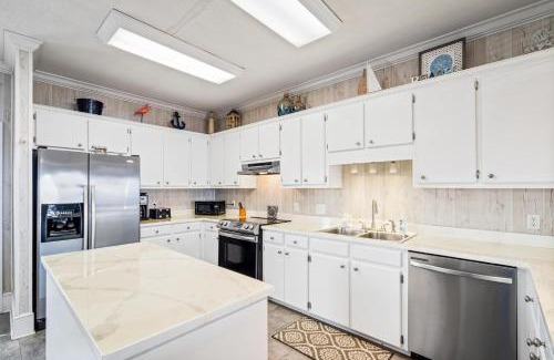 Silver Cay House | 036 Island Time