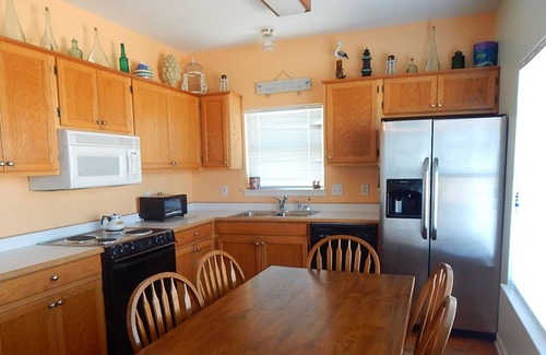 Silver Cay House | 039 Two Views by ACP