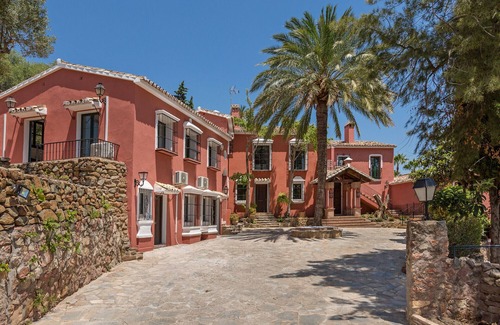 Benahavis Villa | 04 - Vega Colorado, 12 bedroom Mansion