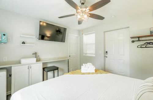 Chattanooga Hotel | 08 The Evans Room - A PMI Scenic City Vacation Rental