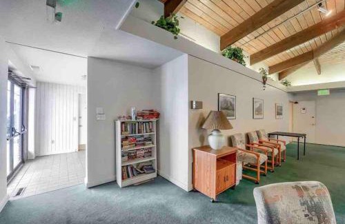 Gunbarrel Apartment | 1 BD Boulder Getaway - Pets Allowed with Full Amenities