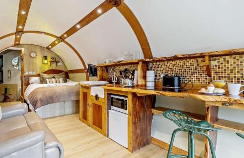 Llanidloes House | 1 Bed in Llanidloes 81415