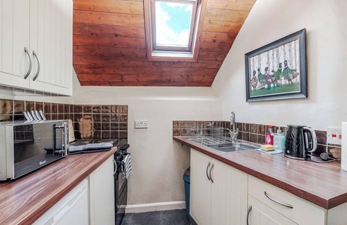 Bowness-on-Windermere Cottage | 1 bedroom accommodation in Bowness on Windermere
