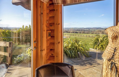 Constable Burton Ski Chalet | 1 bedroom accommodation in Constable Burton