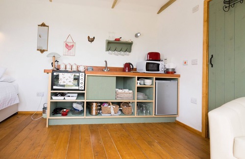 Ryde RV Rental | 1 bedroom accommodation in Wootton Bridge