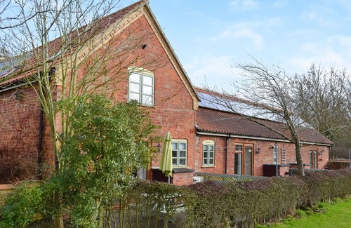 Grimsby Cottage | 1 bedroom accommodation in Tetney, near Cleethorpes