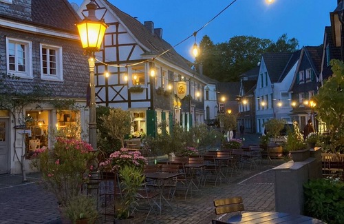 Solingen Apartment | 1 Bedroom Apartment in Solingen