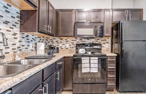 Conroe Apartment | 1 Bedroom Near Woodlands W/Free Parking