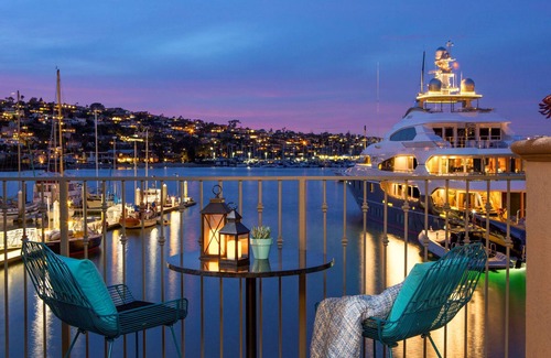 La Playa Hotel | 1-Bedroom Suite at a 4⭐️ Hotel