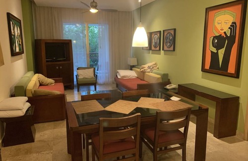 12th Street Resort | 1 Bedroom Suite at VIDANTA GRAND MAYAN!