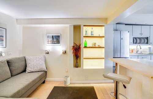 Lynn Apartment | 1 Block to Beach: Pet-Friendly Apt w/Yard in Lynn