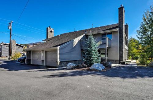 Grand Lake Apartment | 1 Block to Waterfront Grand Lake Condo with Balcony