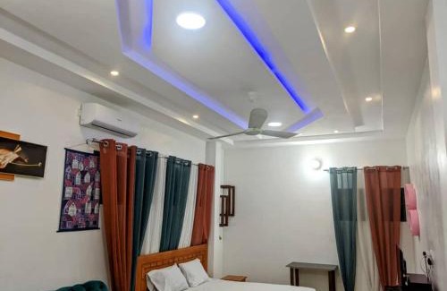 Abomey-Calavi Apartment | 1 grand studio climé meublé