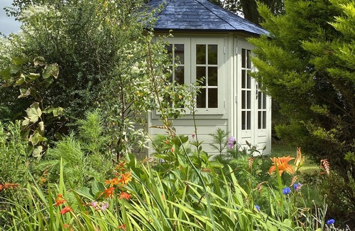 Mealsgate Cottage | 1 LEESRIGG COTTAGES, pet friendly, with open fire in Aspatria