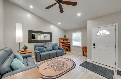 Lake Mills Apartment | 1 Mi to Beach Dog-Friendly Condo in Lake Mills!