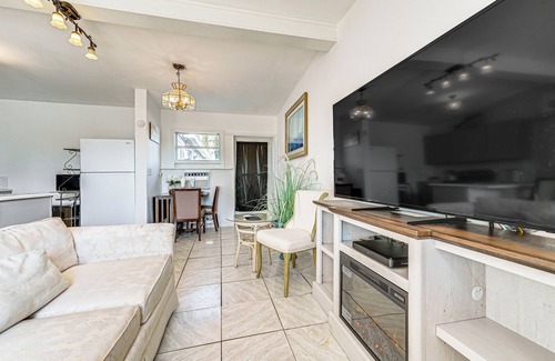 Hudson Beach Estates Apartment | < 1 Mi to Beach: Hudson Apt w/Fishing Dock Access