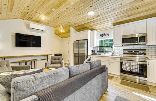 Lillian Cottage | 1 Mi to Boat Launch: Fire Pit at Lillian Cottage!