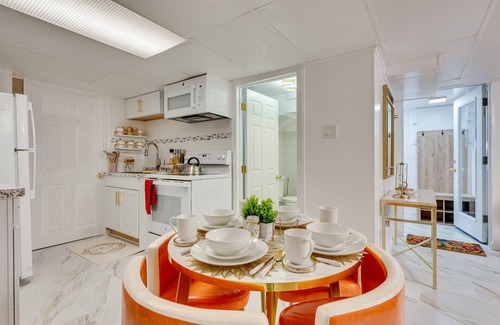 Salem Apartment | 1 Mi to Downtown: Salem Vacation Rental!