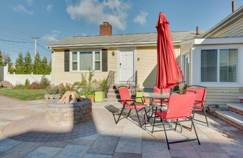 Salem Apartment | 1 Mi to Downtown Salem Vacation Rental!