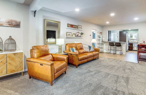 Casper House | 1 Mi to Dtwn Casper: Homey Getaway w/Yard!