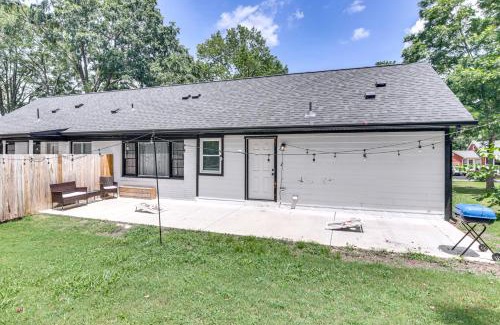 Monroe House | 1 Mi to Dtwn Monroe Family-Friendly Duplex!