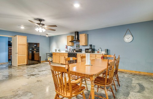 Higden House | 1 Mi to Greers Ferry Lake! Outdoor Adventure Base