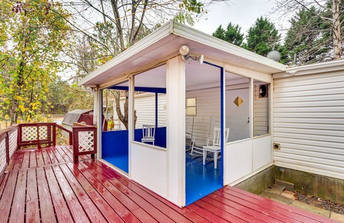 Clarkdale House | 1 Mi to Lake Allatoona: Family Home on Farm!