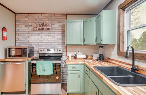 Licking House | 1 Mi to Montauk State Park: Missouri Nature Escape