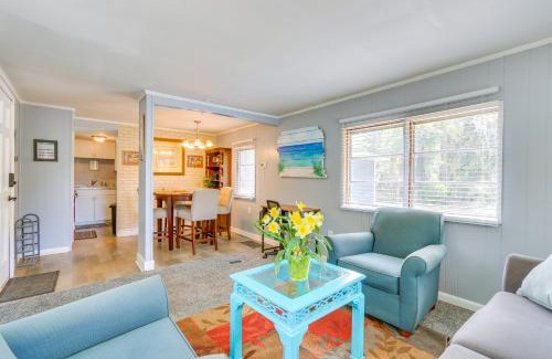 Port Royal House | 1 Mi to Sands Beach Walkable Island Home with Yard!