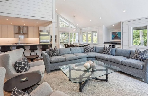 Beach Lagoon House | 10 E Beach Lagoon ~ Luxurious Ocean Front Sea Pines Homes