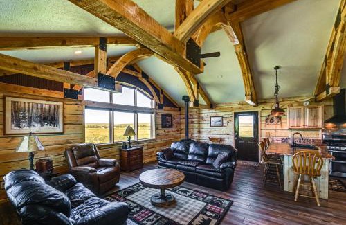 Roberts House | 10 Mi to Cooney State Park Mtn-View Montana Haven