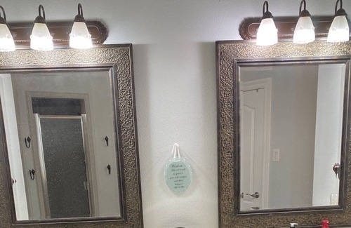 Read Boulevard East House | 10 minutes to downtown French Quarters in New Orleans, LA