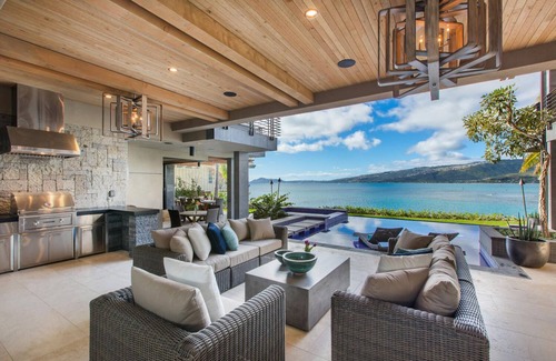 Hawaii Kai House | 10% Off Summer Special! Luxury Oceanfront Estate: Ocean House