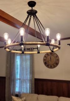 Logan House | 100 Acre Red Brick Ranch Hocking Hills Cabin Hot Tub 12