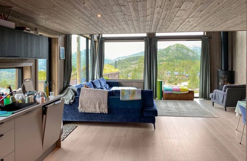 Hjartdal House | 100 m² House ∙ 4 bedrooms ∙ 9 guests