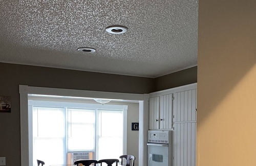 Newell House | 100 year old farmhouse in small town